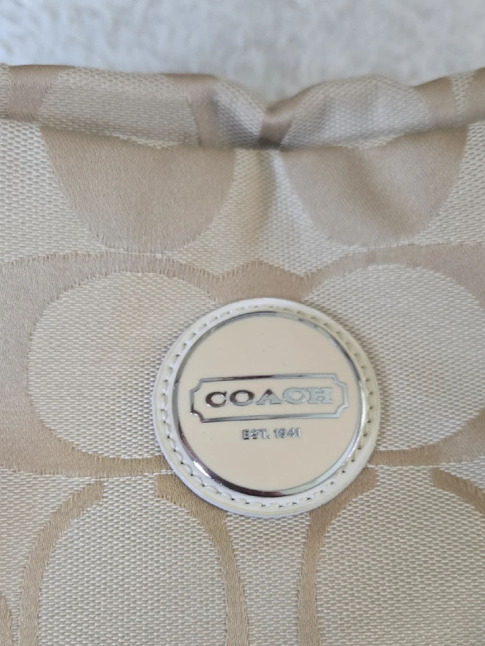 Coach Beige Signature Canvas Shoulder Bag with Cream Leather Accent - Picture 2 of 10
